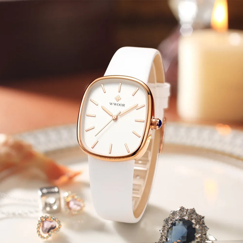 Relógio feminino pulseira em couro minimalista elegante